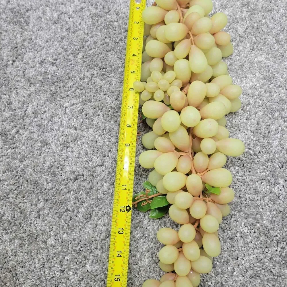 Lot of 6 Vintage Artificial  Rubber Grapes